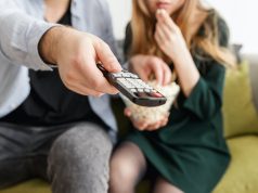 Ev Konforunda Sinema Keyfi: Online Film İzleme Rehberi fullfilmizle7.com1
