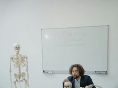 Güçlü ve Zayıf Etkileşimler ile Dil Bilgisi İlişkisi odevyardim.com2