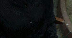 Midye Deniz Yıldızı Kolye ve Fırfırlı Mini Elbise: Yaz Modasında Şıklığın İkilisi styleofnoir2