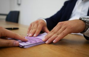 Vakıfbank İhtiyaç Kredisi 2025: En Avantajlı Kredi Seçenekleri ve Başvuru Rehberi vakifbank ihtiyac kredisi